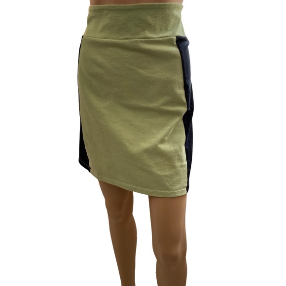 Remark Clothing Sporty Knit Skirt L - Picture 3 of 7